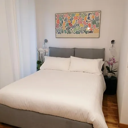 71 Guest house
